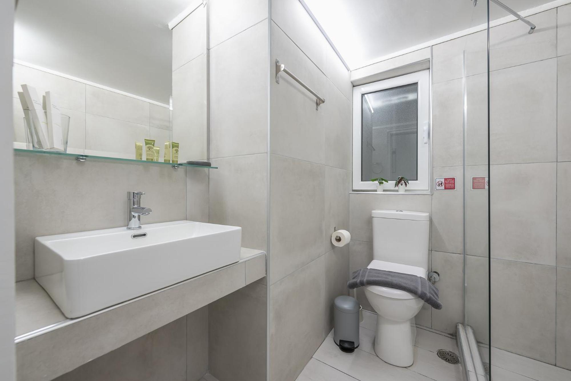 Contemporary Apartment 200M From Acropolis 100Mbps Netflix Athene Buitenkant foto